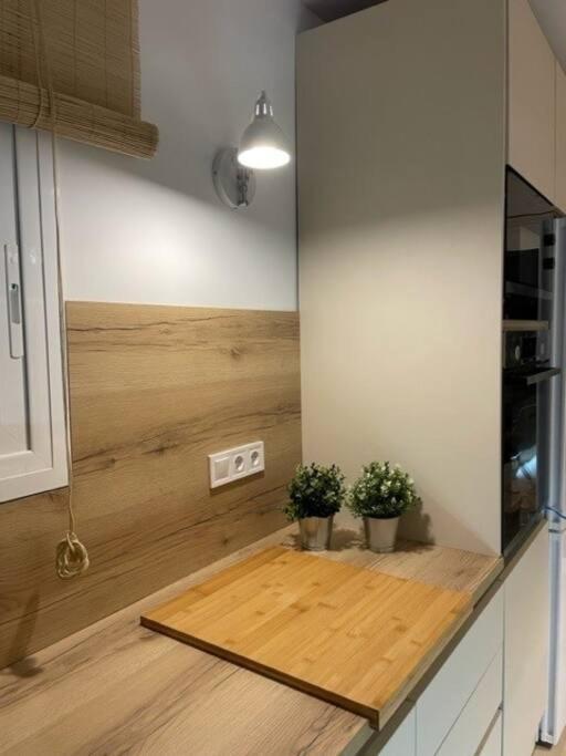Apartment Precioso Apto Miami Playa: Beachfront Retreat With Wi-fi And Netflix