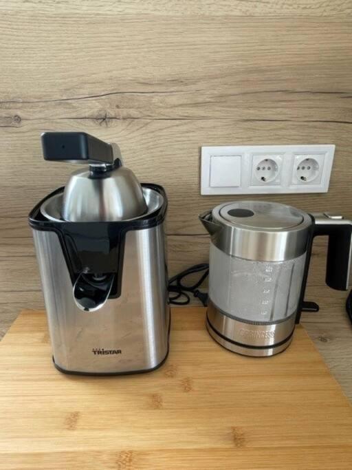 Apartment Precioso Apto Miami Playa: Beachfront Retreat With Wi-fi And Netflix