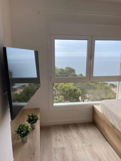 Apartment Precioso Apto Miami Playa: Beachfront Retreat With Wi-fi And Netflix