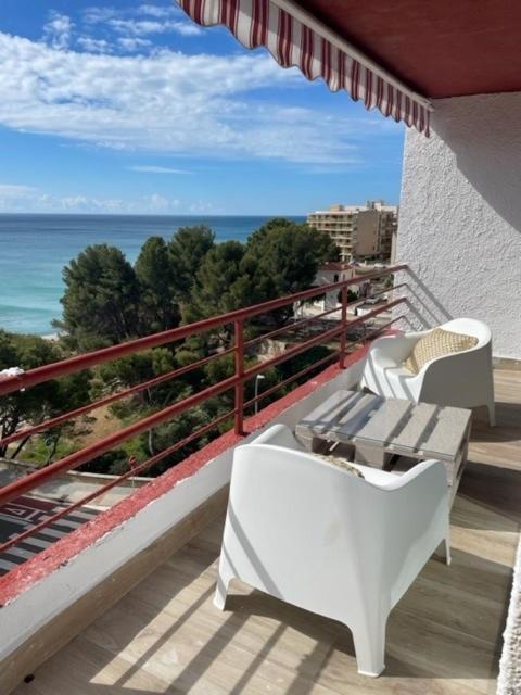 Precioso Apto Miami Playa: Beachfront Retreat With Wi-fi And Netflix Apartment